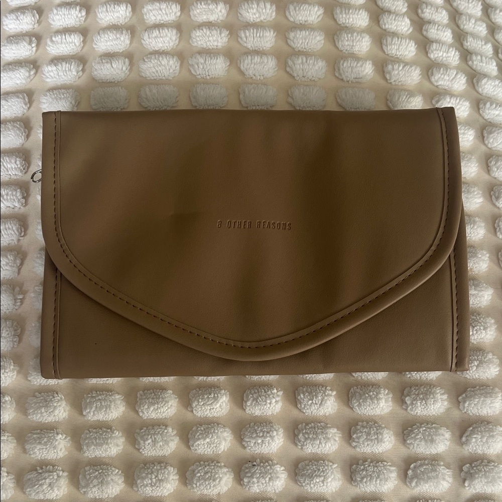 8 Other Reasons Tan Travel Bag - Picture 7 of 8